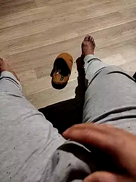 joaquinvaladez online show from February 10, 5:55 am