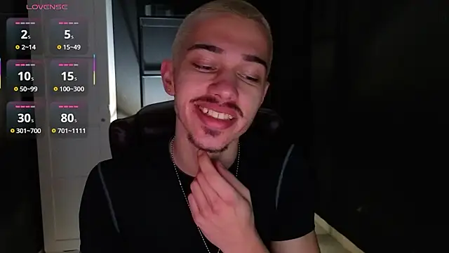 KaydenDrew online show from March 29, 4:45 am