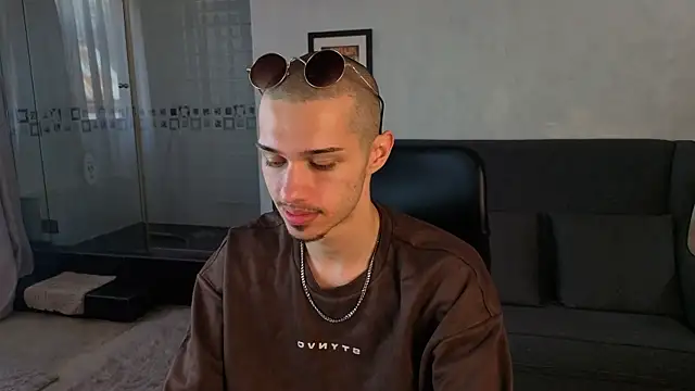 KaydenDrew online show from April 9, 6:19 am