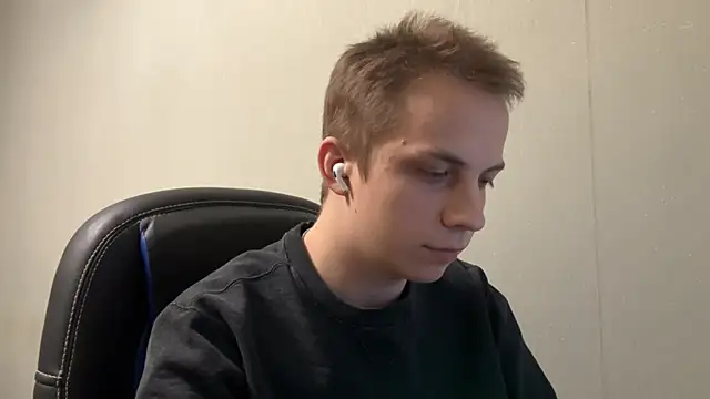 Snapshot of Markooaa chatting on February 8, 5:49 pm Markooaa online show from February 8, 5:49 pm