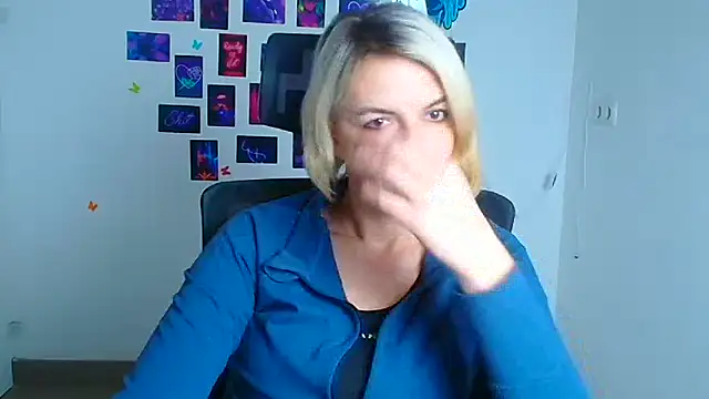 Lana Foxyy online show from December 19, 4:47 pm