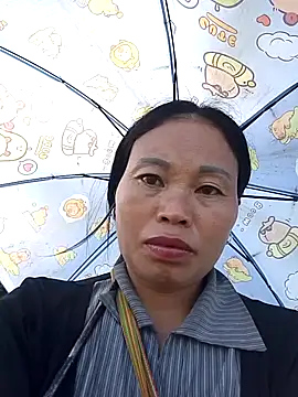 Snapshot of Maikha08 chatting on July 3, 8:32 am Maikha08 online show from July 3, 8:32 am
