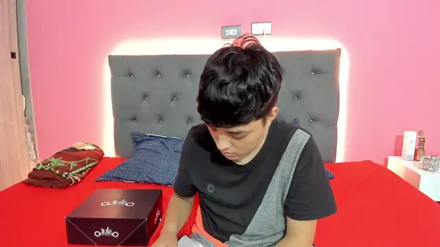 ariloe quintero online show from March 7, 2:52 am