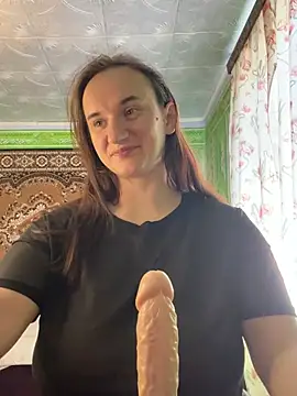 Snapshot of HarychaLysichka chatting on June 10, 7:51 am HarychaLysichka online show from June 10, 7:51 am