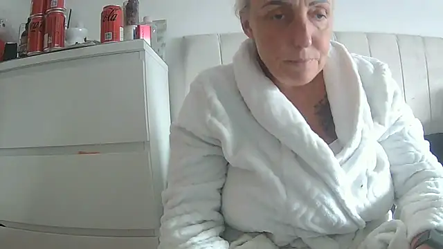 theblondecocklover online show from March 24, 3:06 pm