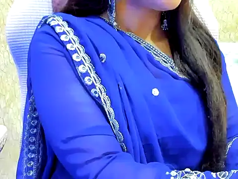 DimondGirl  online show from March 11, 8:59 pm