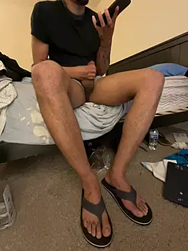 Kingbertfeet online show from February 15, 2:30 am