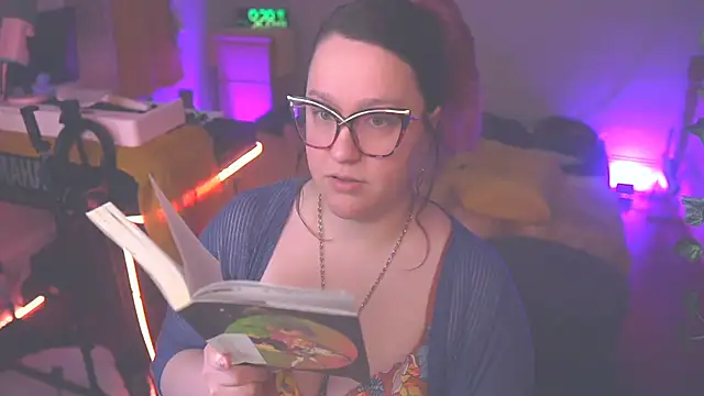 FireproofCuriousiteaze online show from April 4, 1:26 am