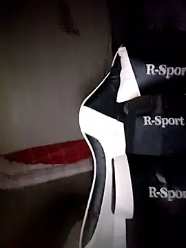 Snapshot of xaxaxa91 chatting on February 1, 1:04 am xaxaxa91 online show from February 1, 1:04 am