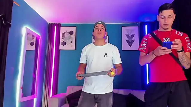 Oficial KingOfHeavens online show from April 6, 7:59 pm