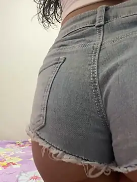 LatinDoll8 online show from May 25, 10:49 pm