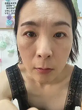 you-005 online show from February 14, 2:19 am