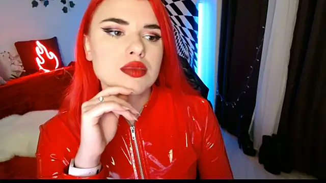 Snapshot of Ariana_Saint chatting on April 21, 8:44 pm Ariana Saint online show from April 21, 8:44 pm
