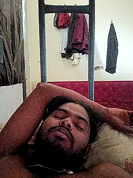 Snapshot of Anji8639 chatting on February 7, 10:08 am Anji8639 online show from February 7, 10:08 am