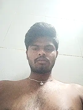 Snapshot of Anji8639 chatting on February 20, 9:37 pm Anji8639 online show from February 20, 9:37 pm