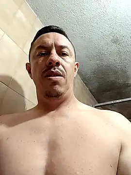 Snapshot of L_hotcream chatting on February 22, 2:15 pm L hotcream online show from February 22, 2:15 pm