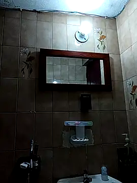 L hotcream online show from April 3, 1:53 pm