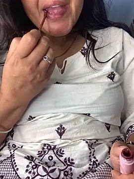 missmisha01 online show from March 8, 4:11 pm