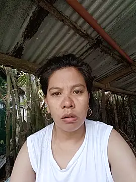 Snapshot of annawet chatting on May 17, 1:58 am annawet online show from May 17, 1:58 am