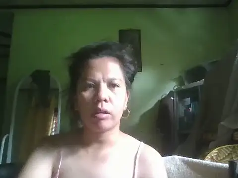 Snapshot of annawet chatting on June 2, 11:18 pm annawet online show from June 2, 11:18 pm