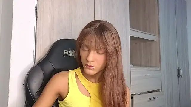 tiffanyy 777 online show from March 17, 2:31 pm