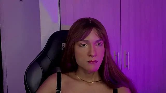tiffanyy 777 online show from June 21, 4:48 am