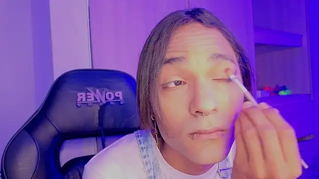 tiffanyy 777 online show from July 1, 4:25 am