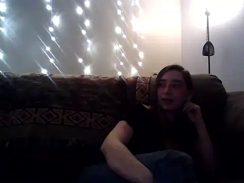 Snapshot of powercouple2025 chatting on December 21, 7:15 am powercouple2025 online show from December 21, 7:15 am