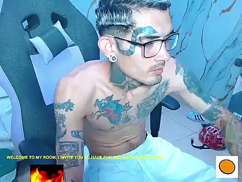 Boy tatto77 online show from February 17, 5:52 pm