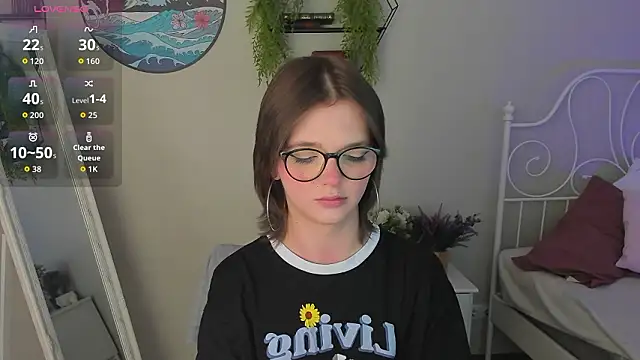 LetoriaNotley online show from March 14, 9:09 pm