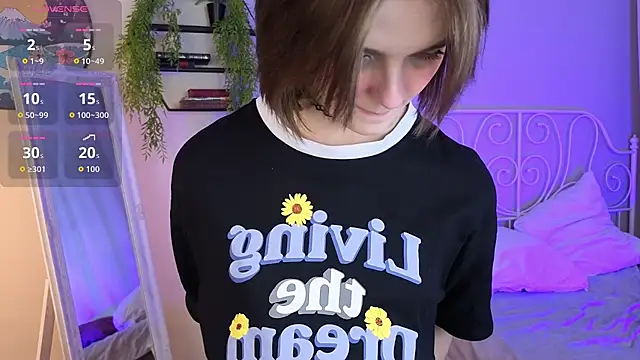 LetoriaNotley online show from April 19, 5:40 am