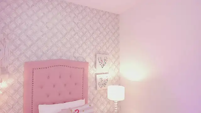 amber  ferrera online show from February 25, 11:42 am