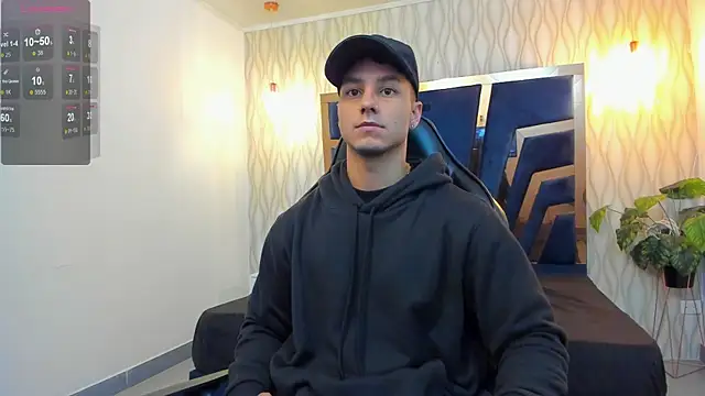 Noah Clarkk online show from April 15, 5:20 pm