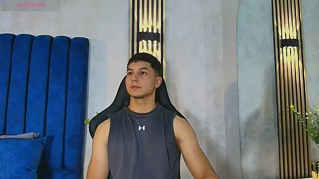 Noah Clarkk online show from May 28, 5:32 pm