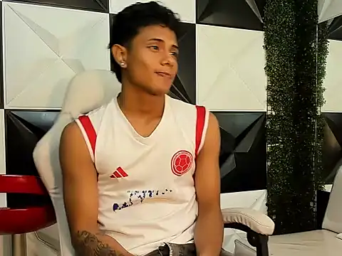 andrew myersx online show from January 10, 1:51 am