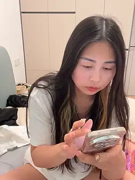 zzdd999 online show from April 25, 1:41 pm