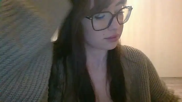 Snapshot of LexiSpicy chatting on March 16, 12:53 pm LexiSpicy online show from March 16, 12:53 pm