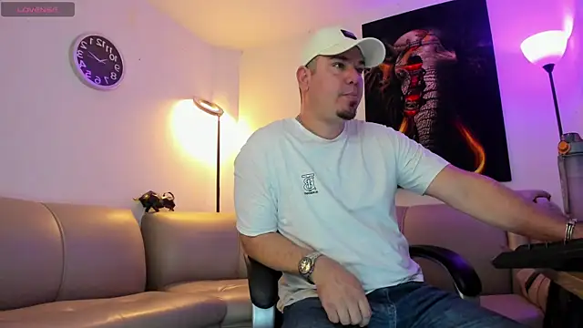 Dante Bellini online show from February 8, 2:31 pm