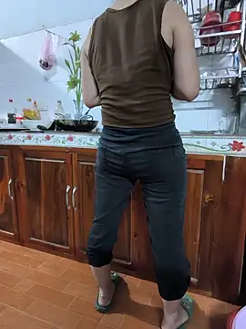 Sweet-Berryy online show from May 31, 2:57 pm