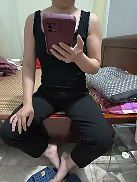 Snapshot of Sweet-Berryy chatting on July 8, 2:49 am Sweet-Berryy online show from July 8, 2:49 am