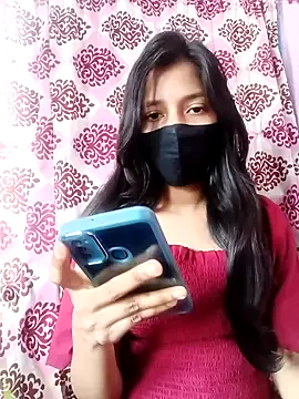 Surbhi-dixit online show from December 18, 7:25 am