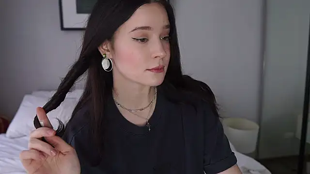 bonjour nihao hello online show from March 7, 3:58 am