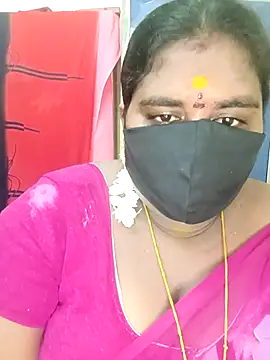Snapshot of sirisha__9 chatting on June 2, 1:40 am sirisha 9 online show from June 2, 1:40 am