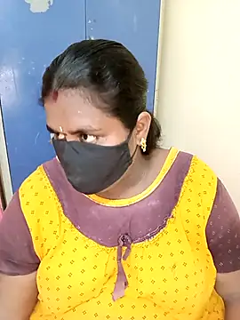 Snapshot of sirisha__9 chatting on July 8, 4:55 pm sirisha 9 online show from July 8, 4:55 pm