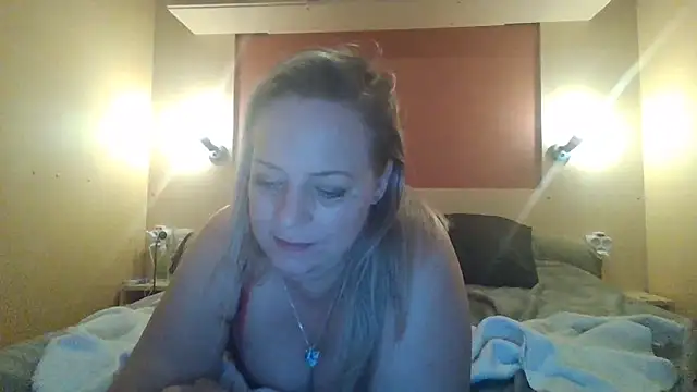 Miss-Chupagirly online show from January 15, 10:24 pm