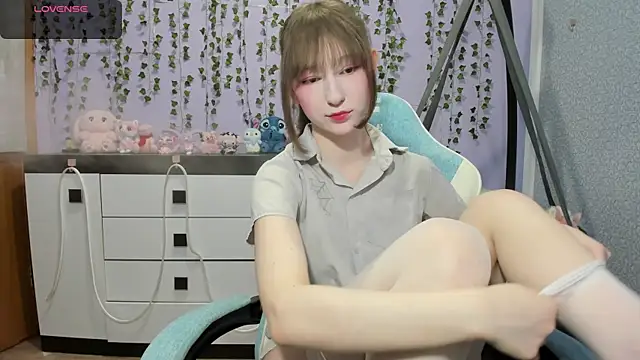 Yoonhee ki online show from July 7, 1:15 pm