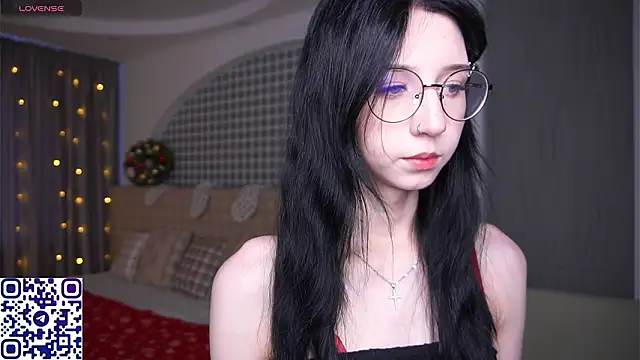 DeliaLoma online show from January 16, 5:44 am