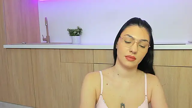 Baby Ava  online show from February 19, 8:49 pm