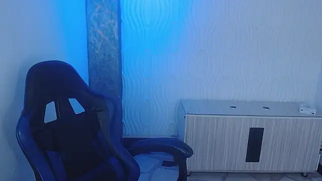 Snapshot of jinx_candy chatting on January 16, 5:22 am jinx candy online show from January 16, 5:22 am