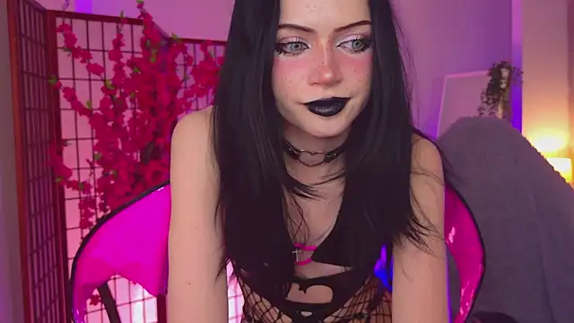 Dark Diva online show from February 17, 9:21 pm